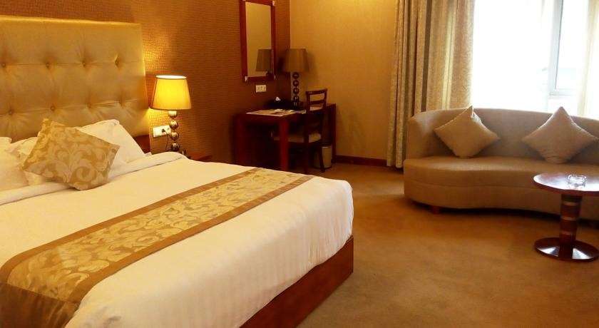 Jupiter International Hotel - Bole Addis Ababa Quarto foto